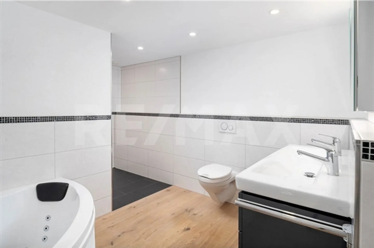 3.5 Room apartment - Photo 11 of 13