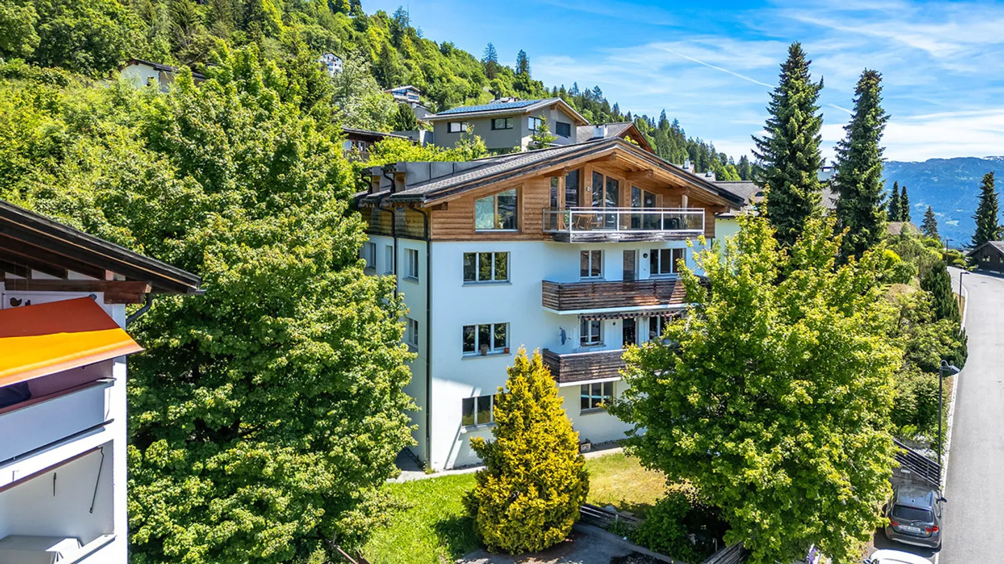 Flims: Vivere con vista e flessibilità in una posizione soleggiata e tranquilla - Foto 5 di 6