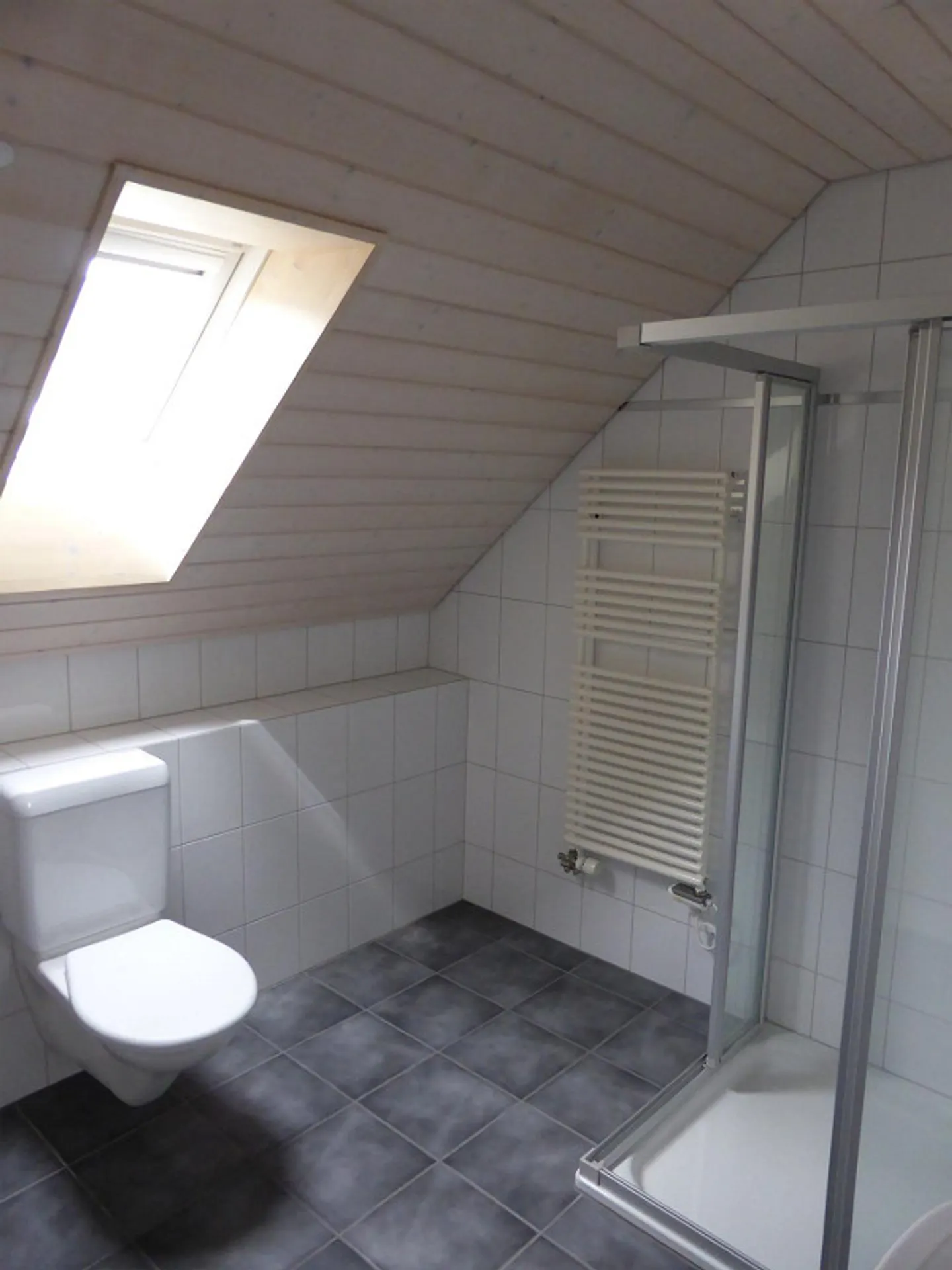 Spacious 6.5-room maisonette apartment in Zeiningen - Photo 13 of 13
