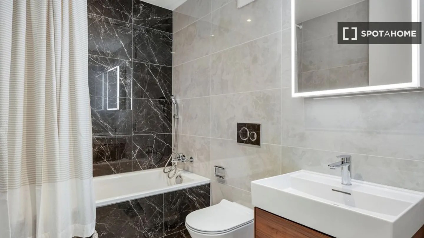 Entdecke, besichtige und miete dein neues Zuhause online mit vollem Vertrauen. - Foto 17 von 18