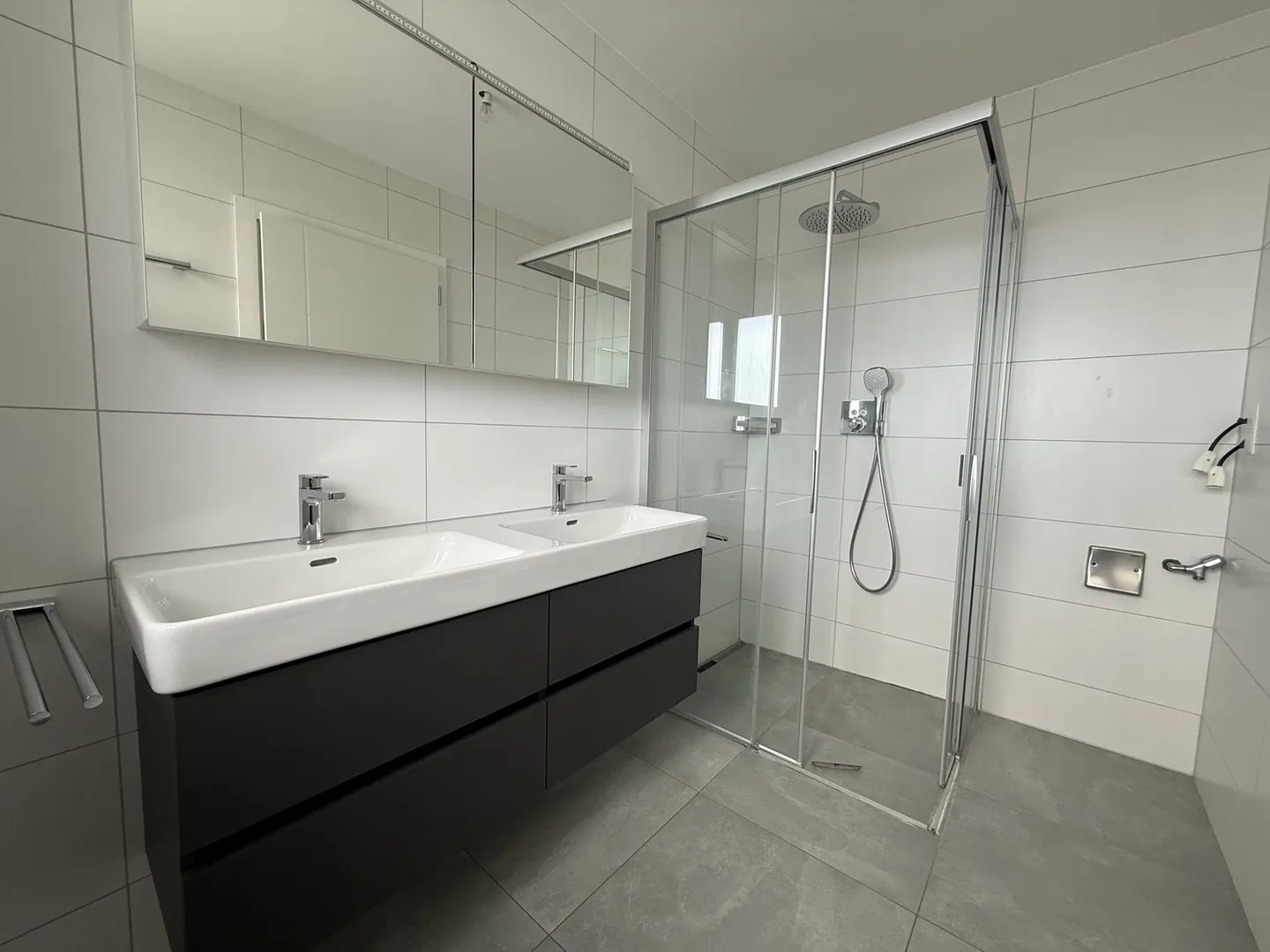 4,5-Zimmer-Wohnung im 1. Stock - Foto 11 von 13