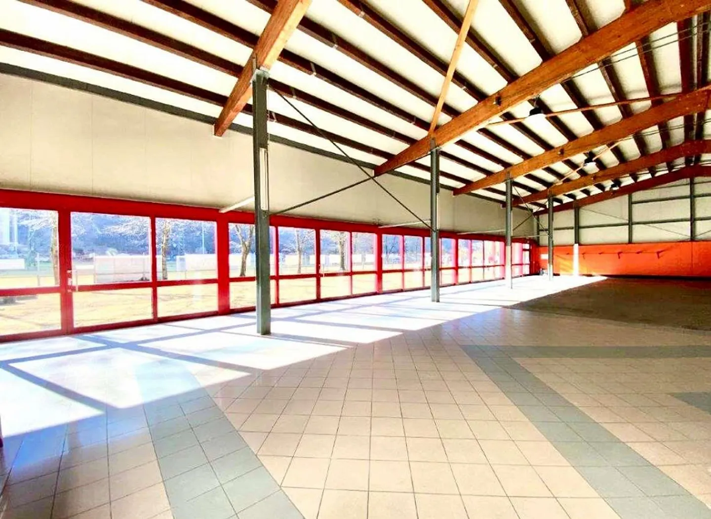 Centro per eventi, spazio multifunzionale - Foto 6 di 8