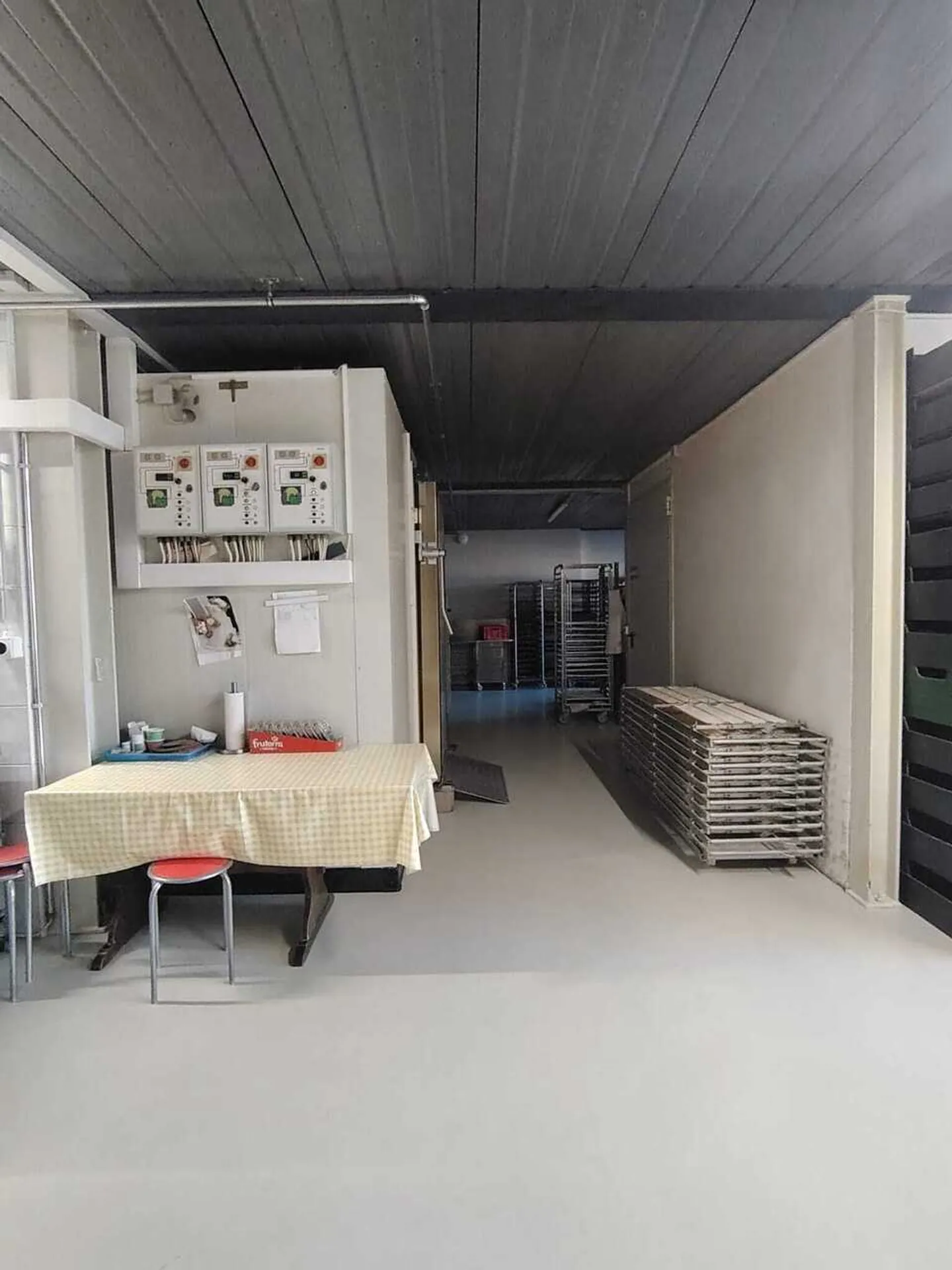 Zu verkaufen - Voll ausgestattete Bäckerei / Konditorei in Sion - Foto 8 von 19