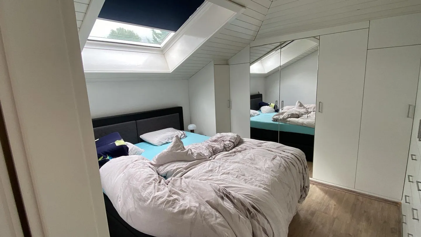 Appartement sous les combles de 2 pièces - Photo 3 sur 6