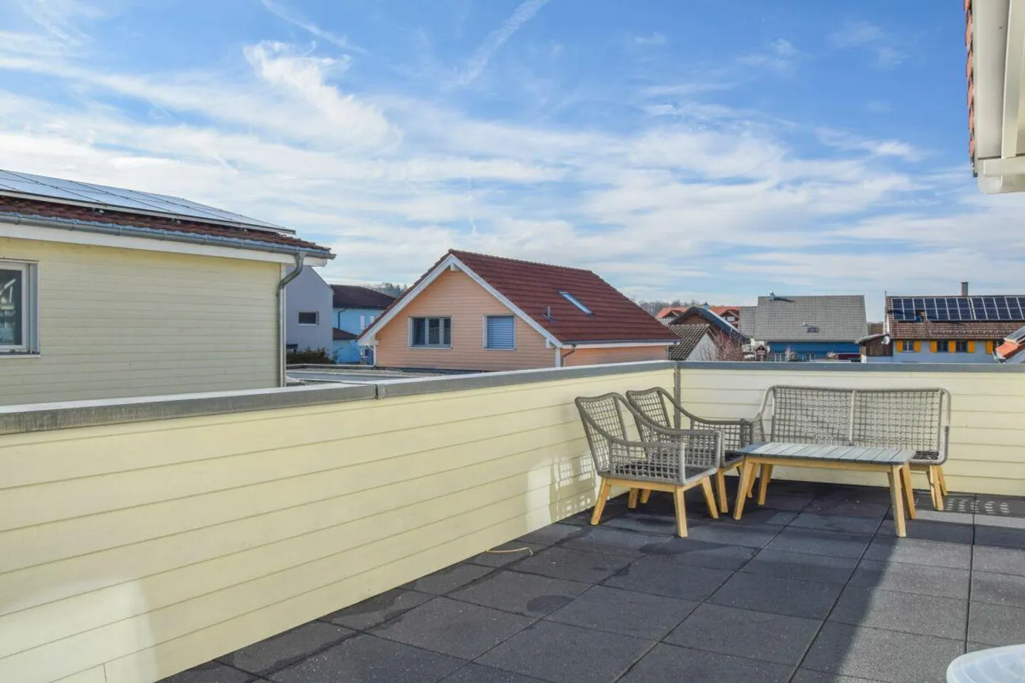 5.5-Room Semi-Detached House in Family-Friendly Location in Zuben - Photo 17 of 18