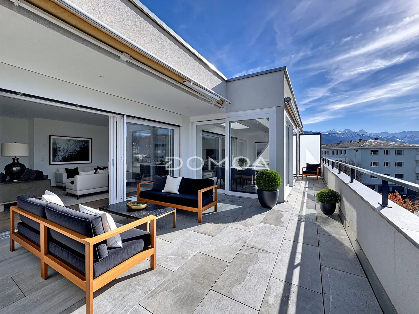 Contemporary penthouse 5.5 rooms, 162 m2 with panoramic view of the Moléson - Photo 1 of 17