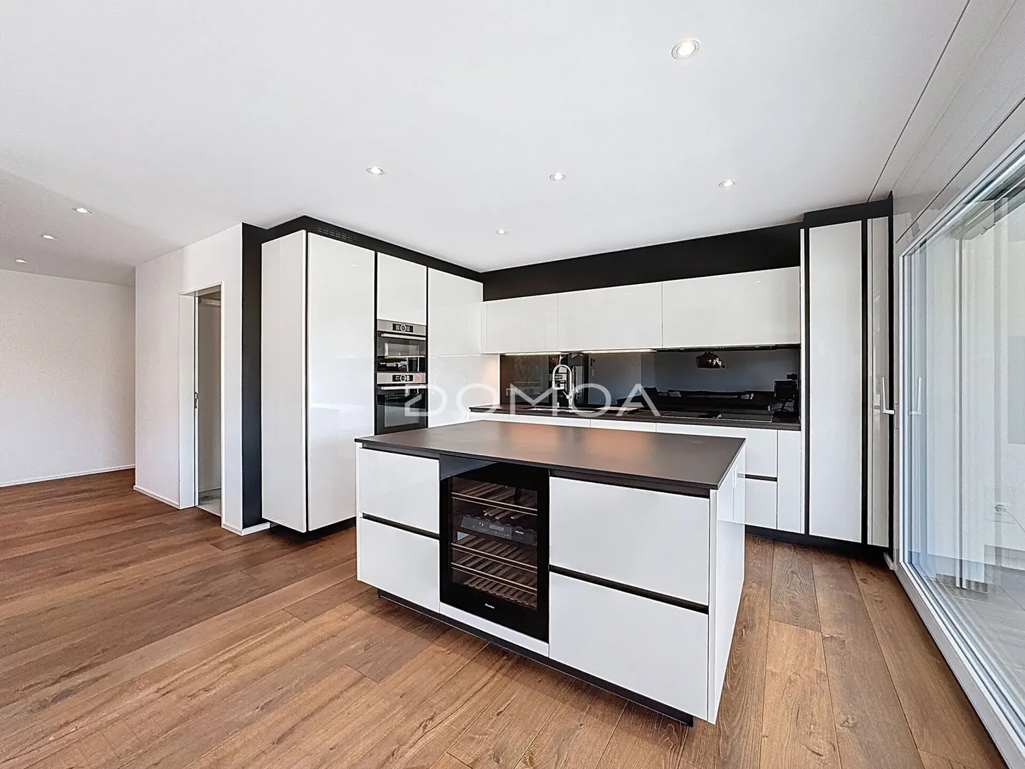 Contemporary penthouse 5.5 rooms, 162 m2 with panoramic view of the Moléson - Photo 9 of 17