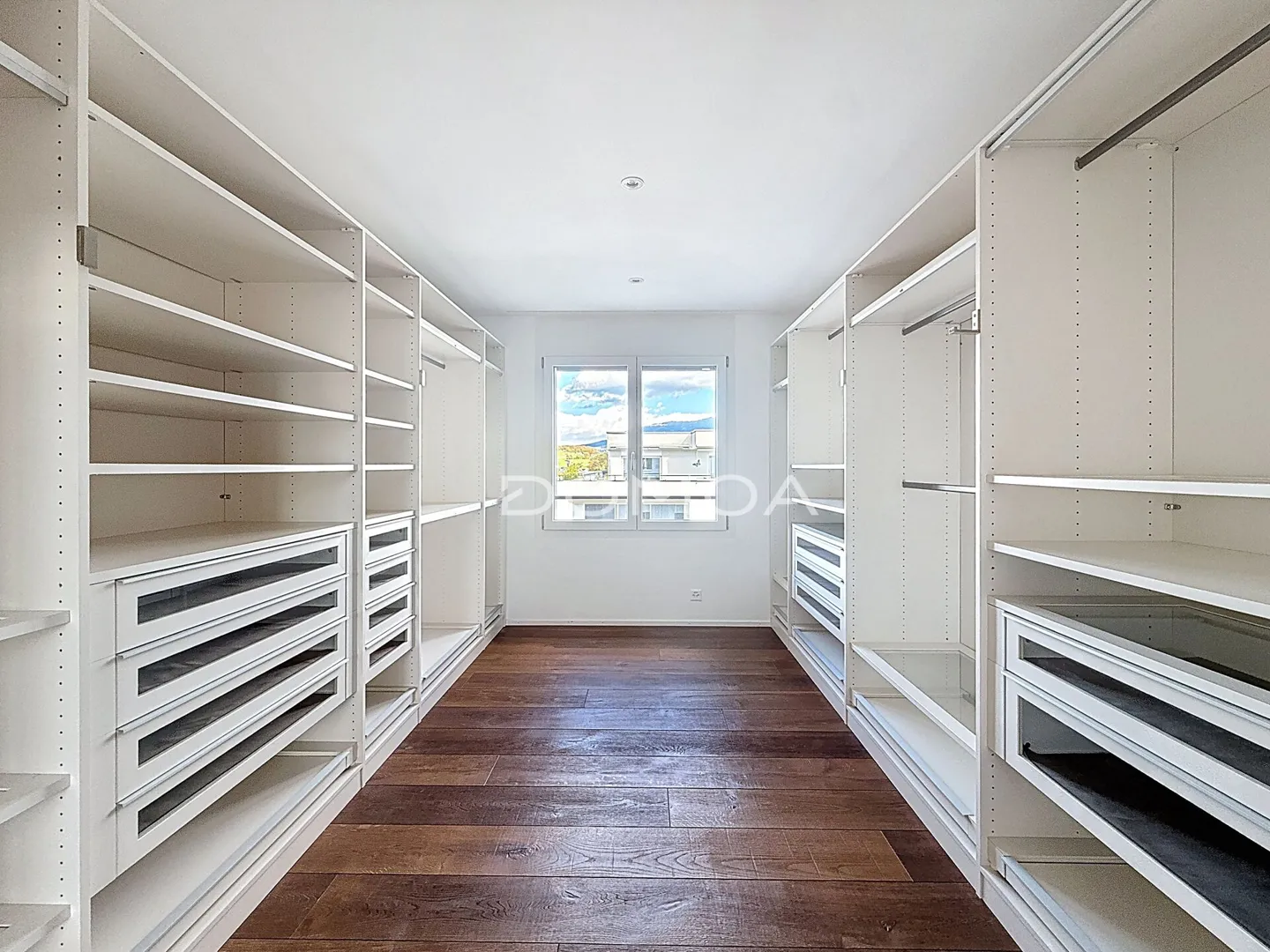 Contemporary penthouse 5.5 rooms, 162 m2 with panoramic view of the Moléson - Photo 12 of 17