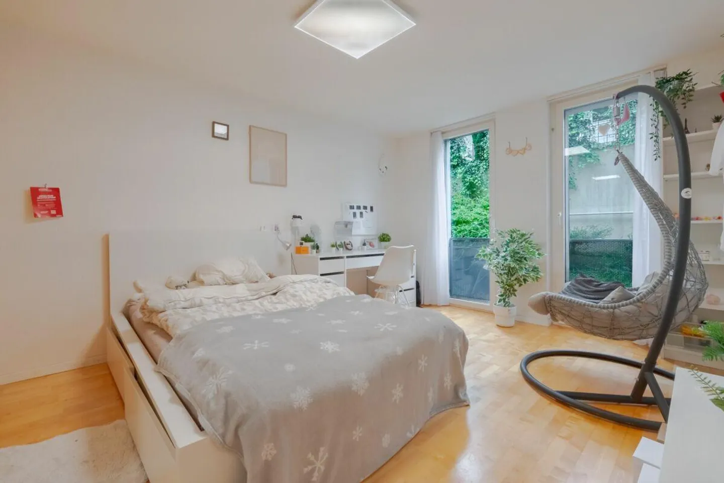 Well-maintained and light-flooded 5.5-room semi-detached house with garage box and AAP - Photo 6 of 12