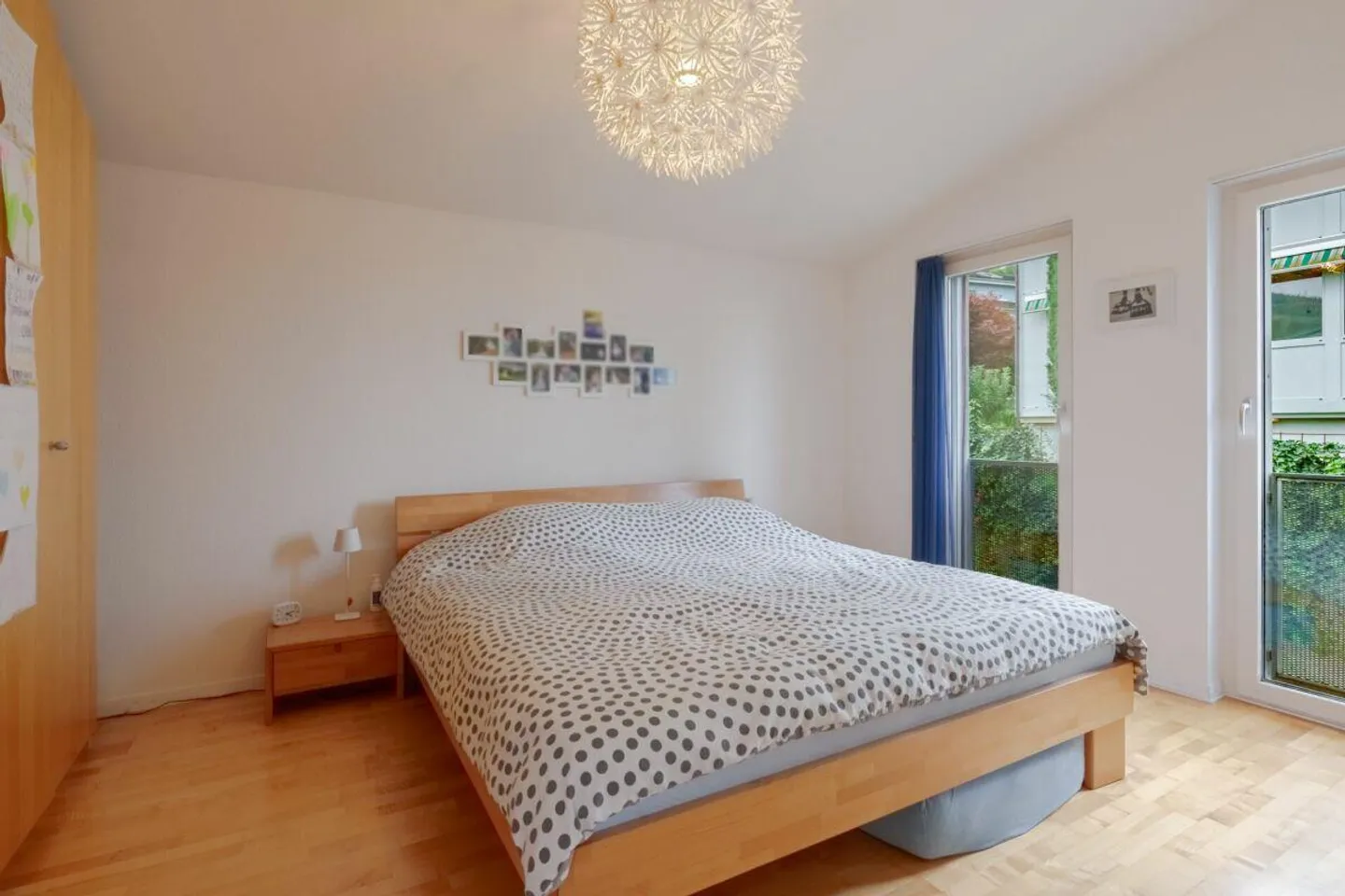 Well-maintained and light-flooded 5.5-room semi-detached house with garage box and AAP - Photo 9 of 12