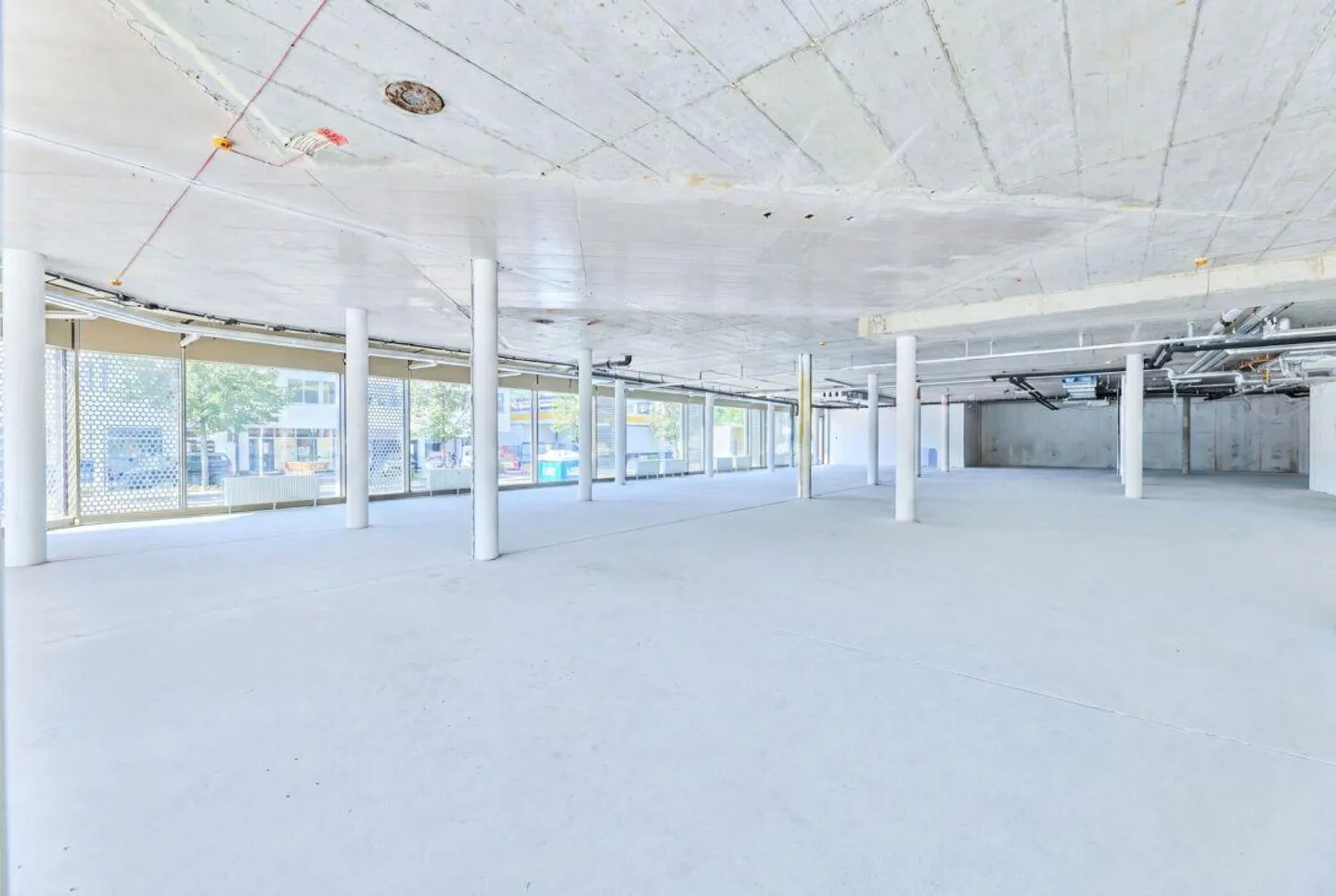 Espace commercial dans le Mühlemattcenter Oberwil - Photo 12 sur 27