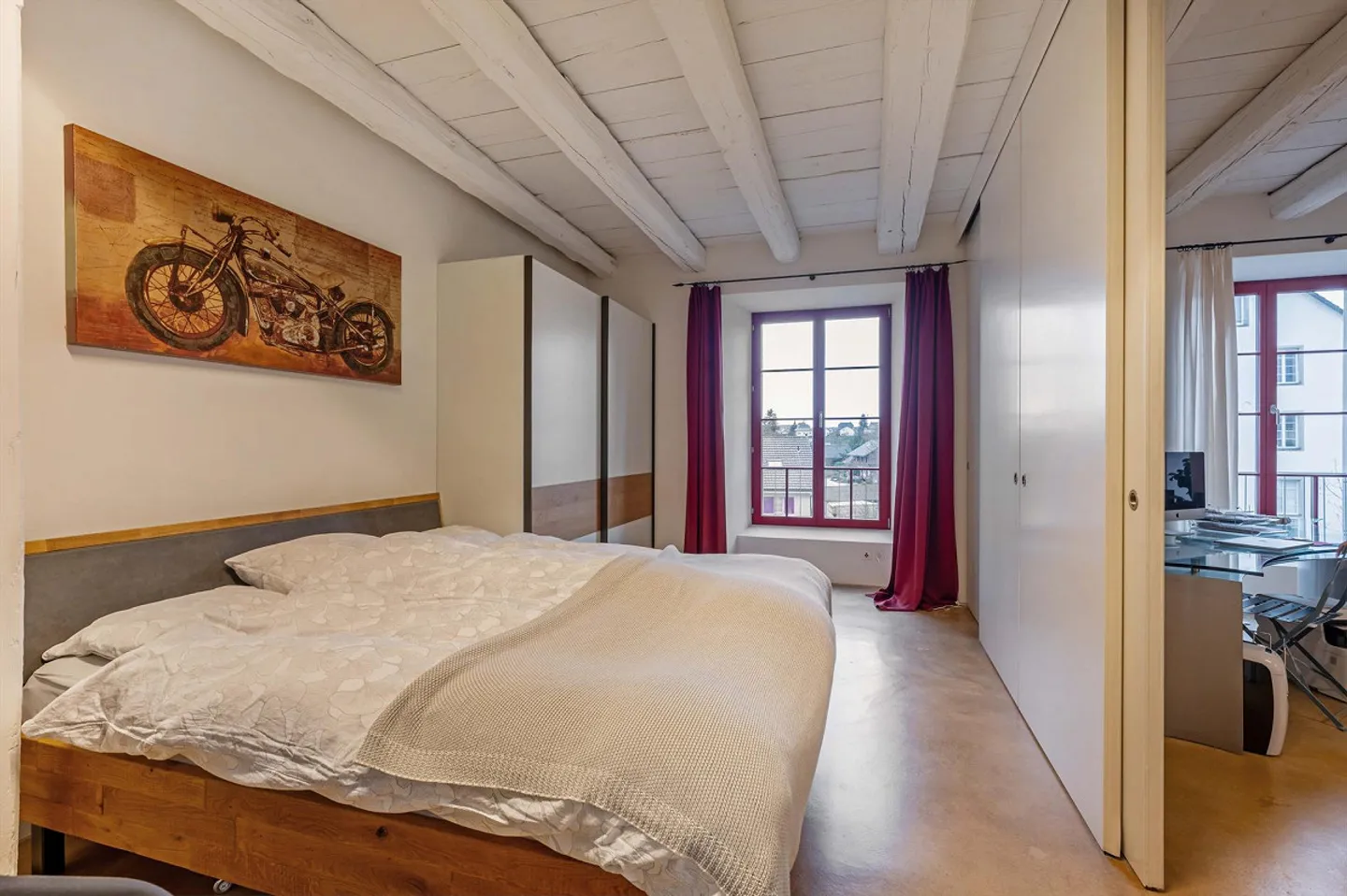 Stilvolles Loft in historischer Spinnerei - Foto 7 von 12