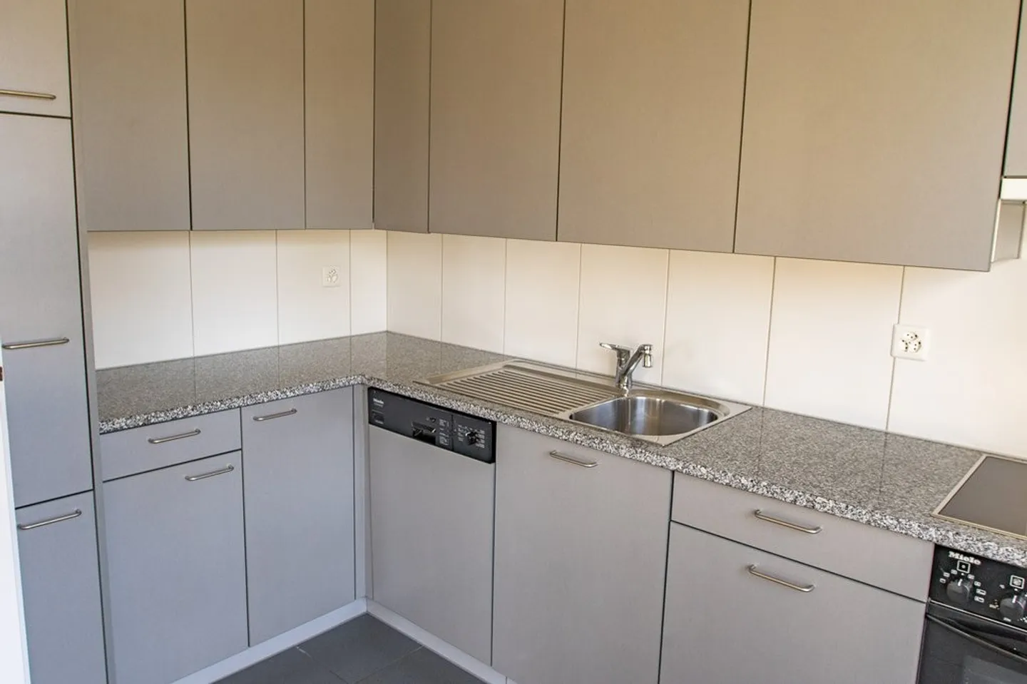 4.5 Room Apartment - Photo 3 of 9
