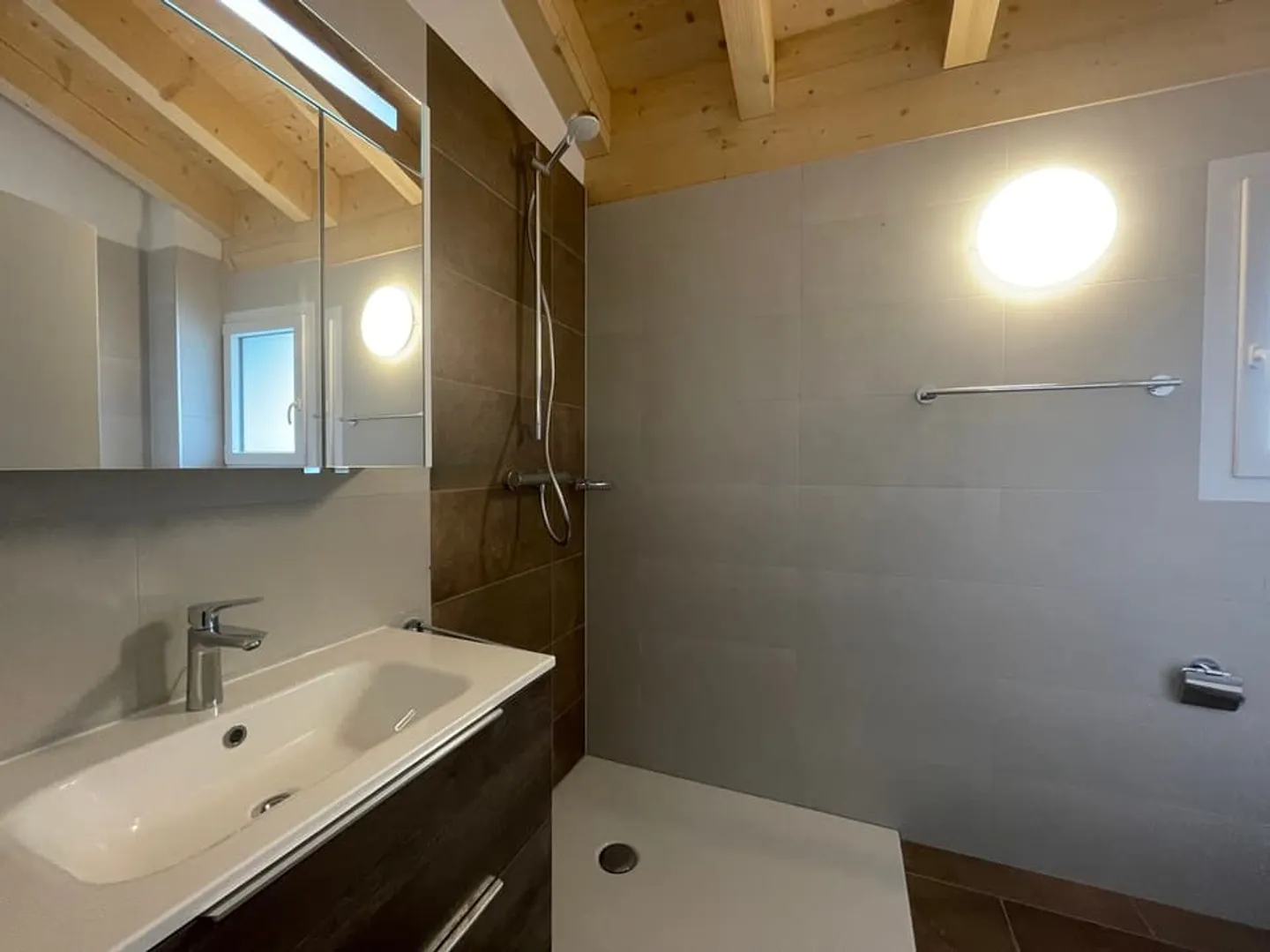 Magnifique studio avec balcon - Photo 4 of 8