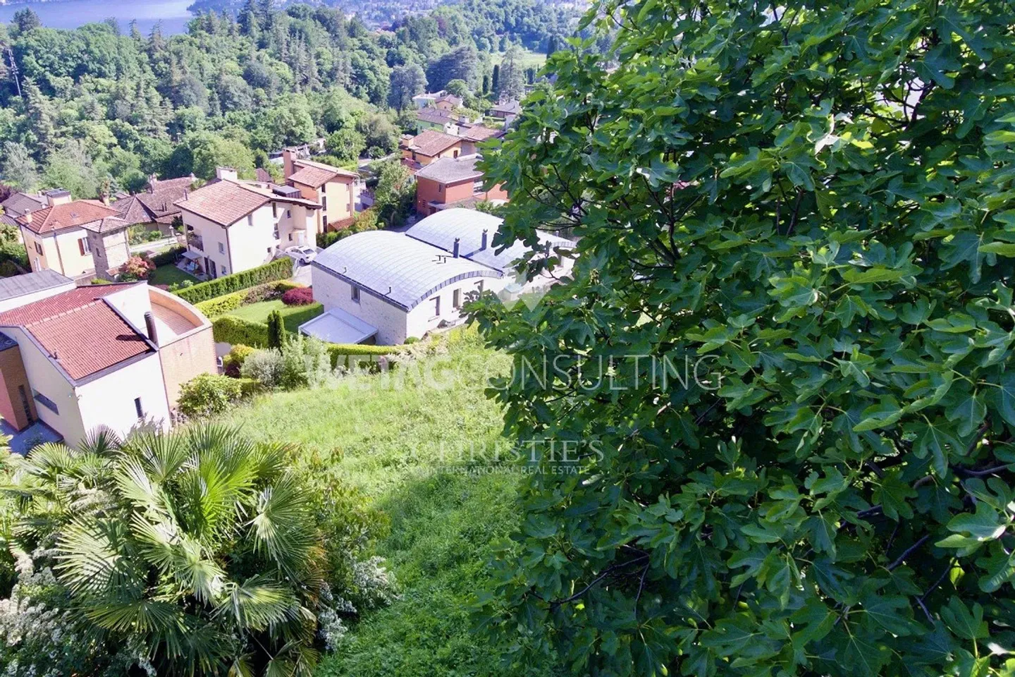 Terreno edificabile con vista sul lago di Lugano in un quartiere residenziale prestigioso... - Foto 7 di 9
