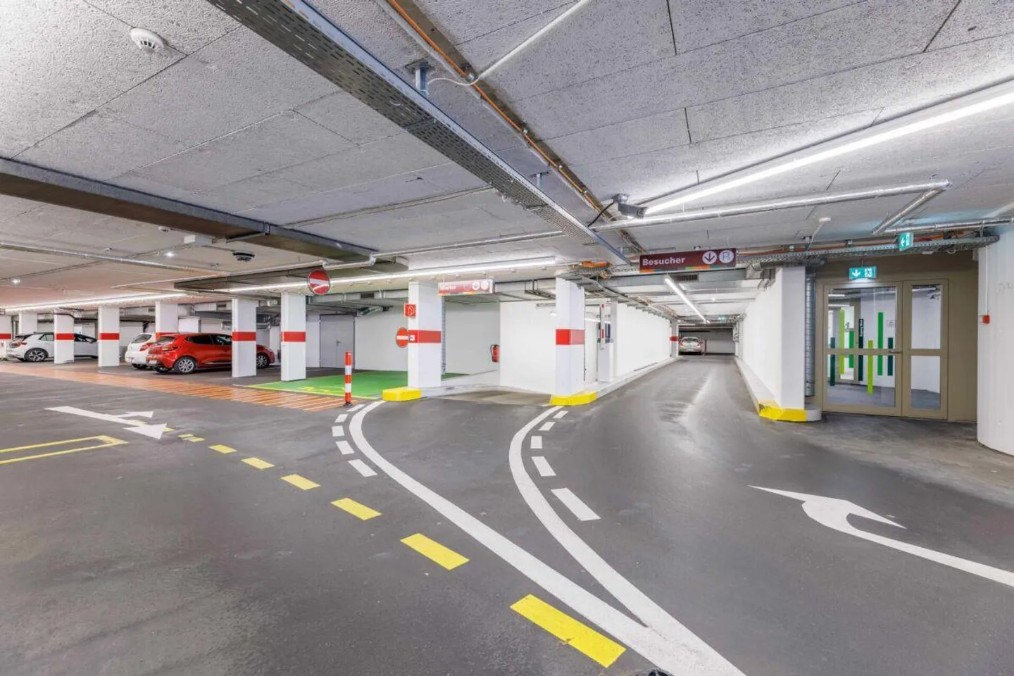 Espace commercial dans le Mühlemattcenter Oberwil - Photo 26 sur 27