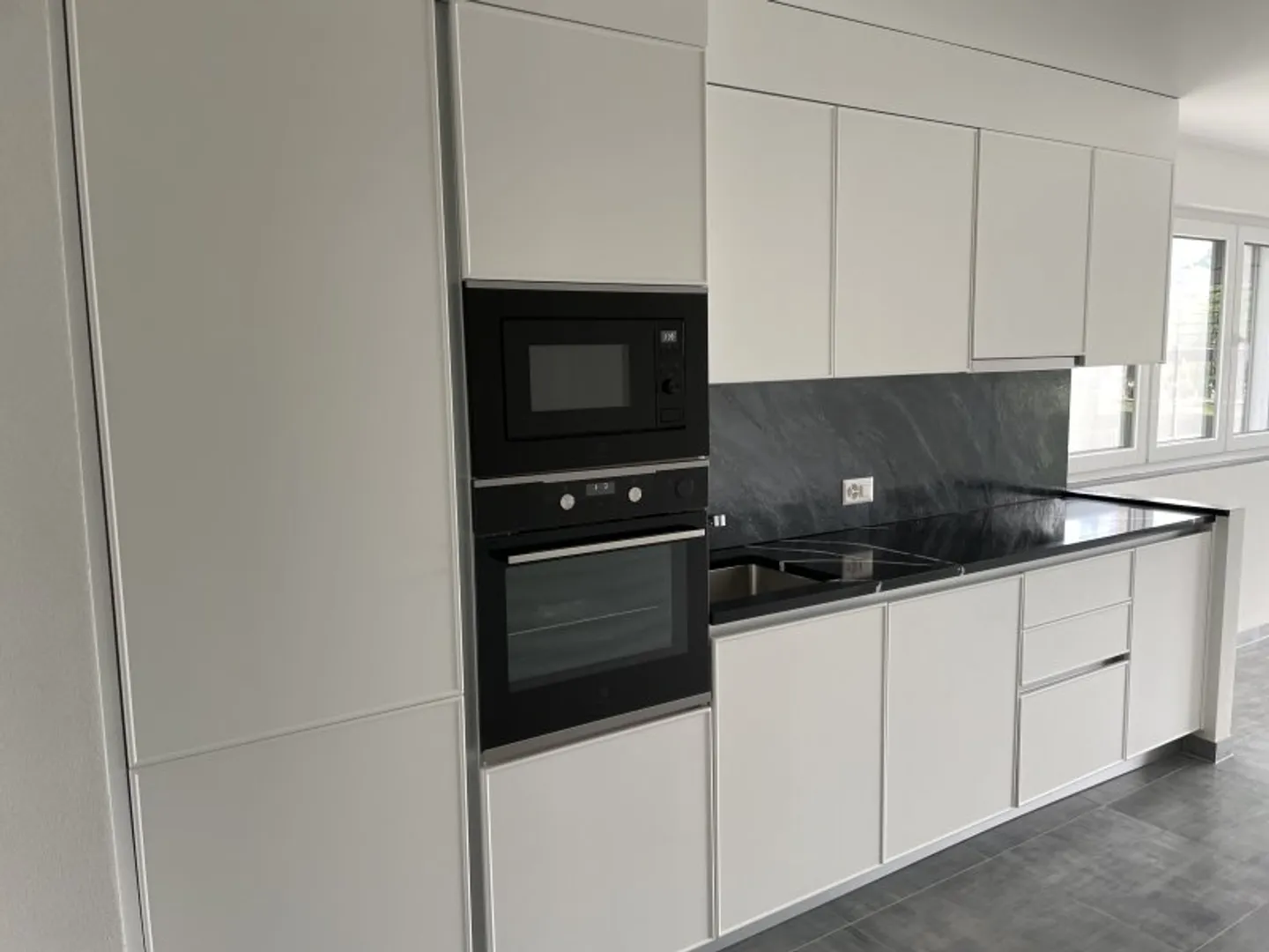 3.5 room apartment - Photo 2 of 8