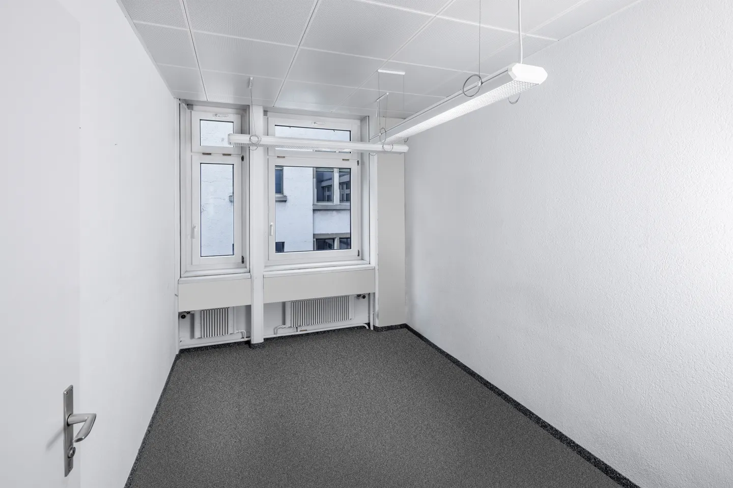 Negozio in affitto - Foto 2 di 11