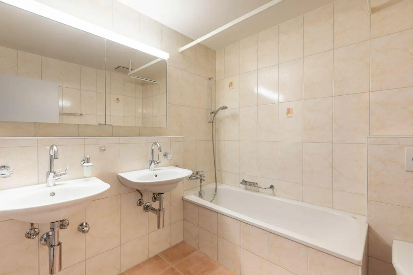 Geräumige Wohnung nahe Zug - Foto 7 von 18