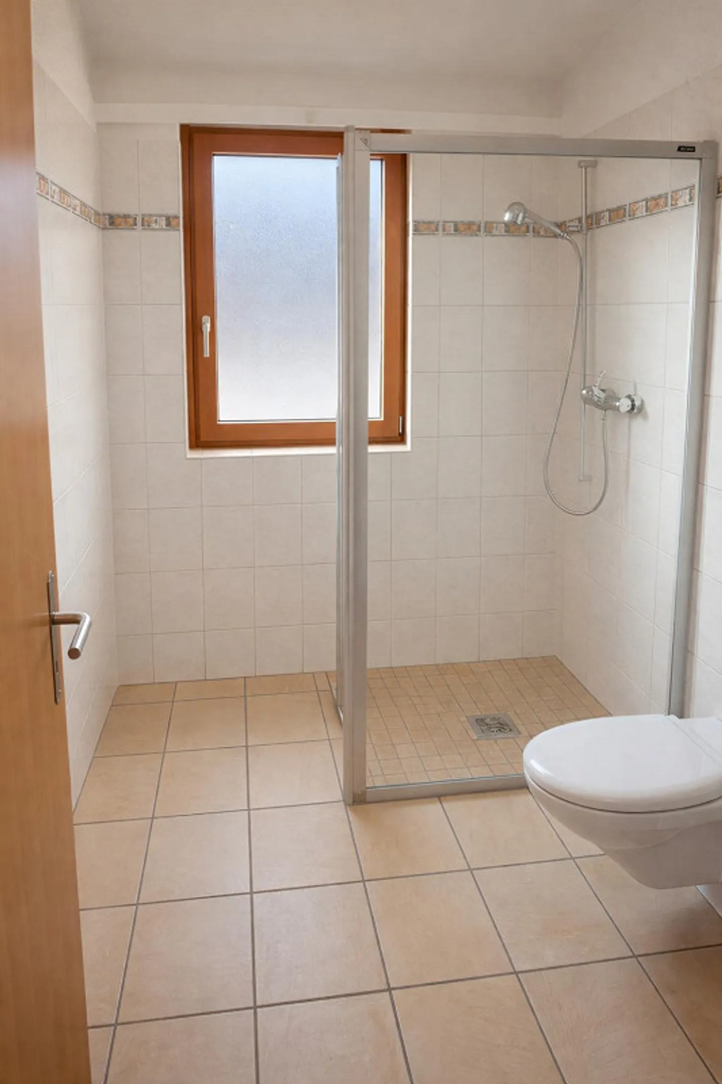 Charmante Wohnung in Trimmis - Foto 7 von 7