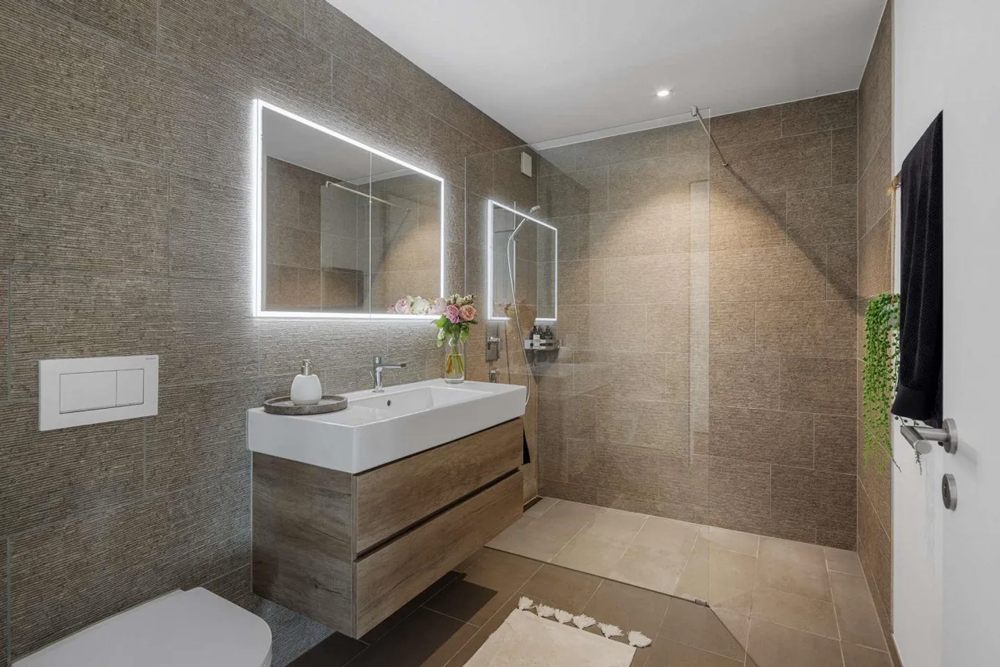 Là où le design rencontre la qualité de vie - Appartement moderne de 3,5 pièces dans le quartier prisé de Zurich-Witikon - Photo 11 sur 13