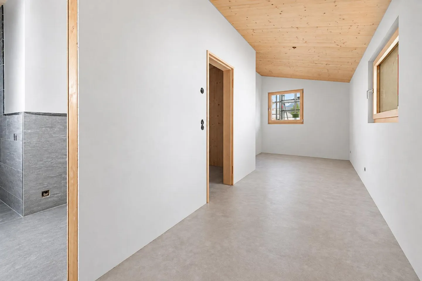 Escape the Heat – Second Home - 5.5 Room Detached House in Graubünden - Photo 8 of 14