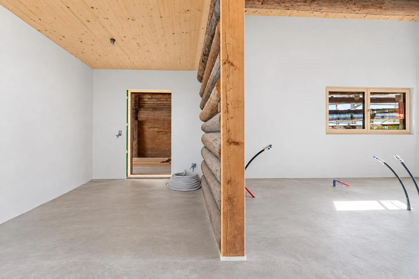 Escape the Heat – Second Home - 5.5 Room Detached House in Graubünden - Photo 1 of 14