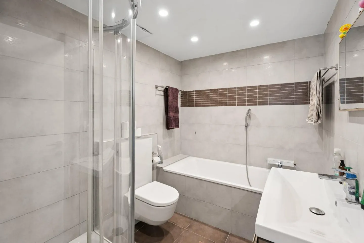 Villa 8 camere con appartamento indipendente e piscina riscaldata - Foto 12 di 13