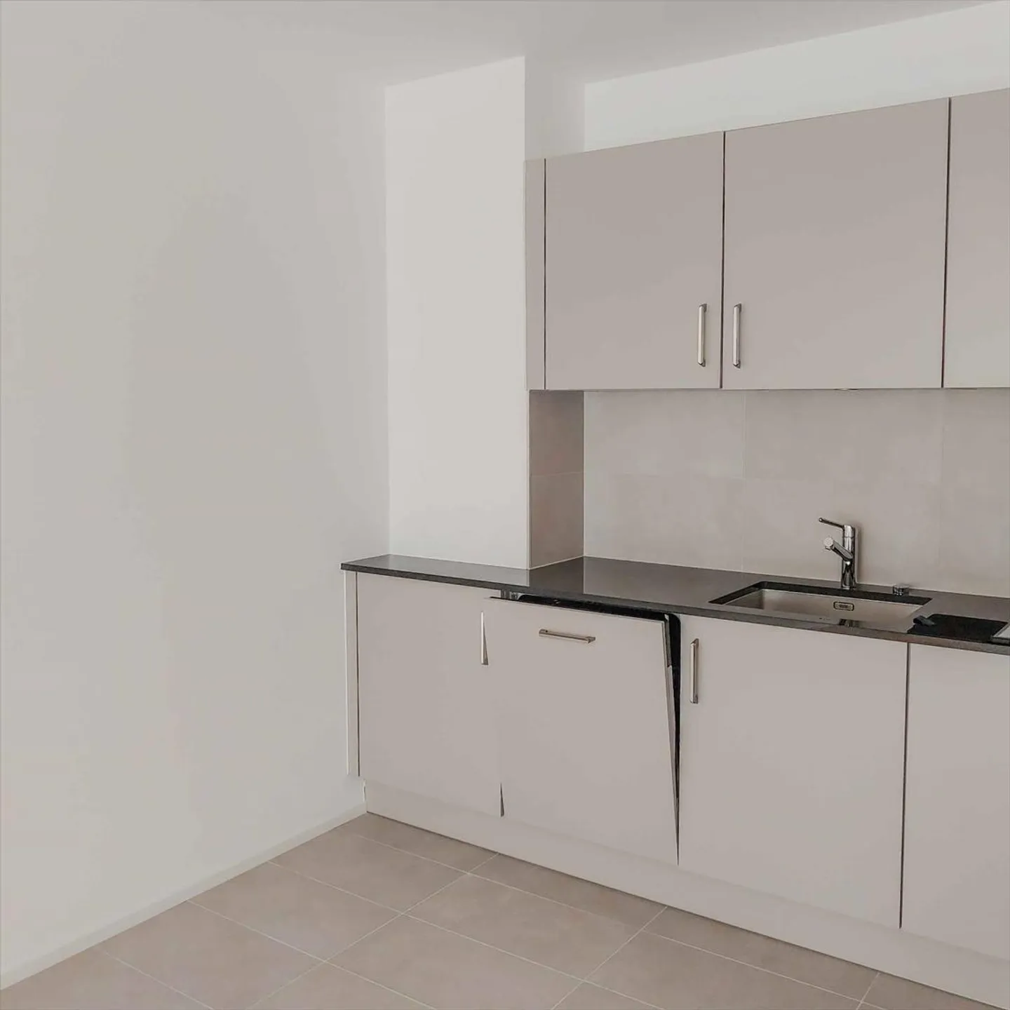 «Lot F-001 - Wohnung von 3,5 Zimmern im Erdgeschoss» - Foto 2 von 3