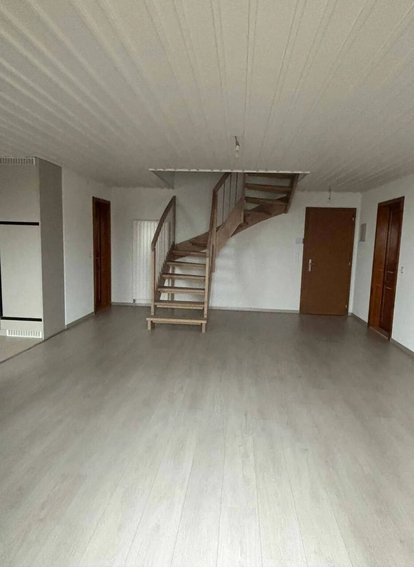 Appartement Duplex avec Dressing - Photo 4 sur 5