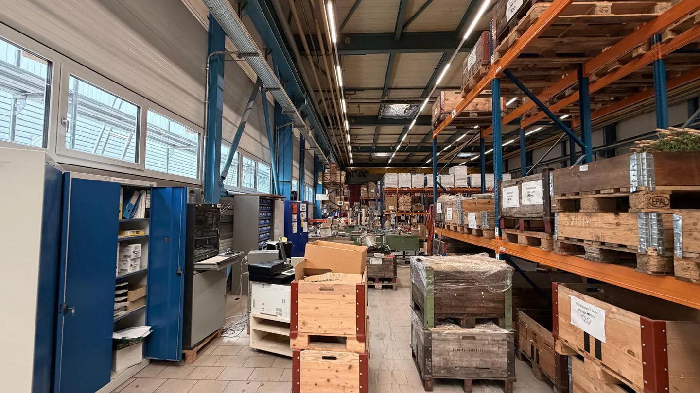 Area di produzione recentemente ristrutturata e luminosa al piano terra! - Foto 11 di 21