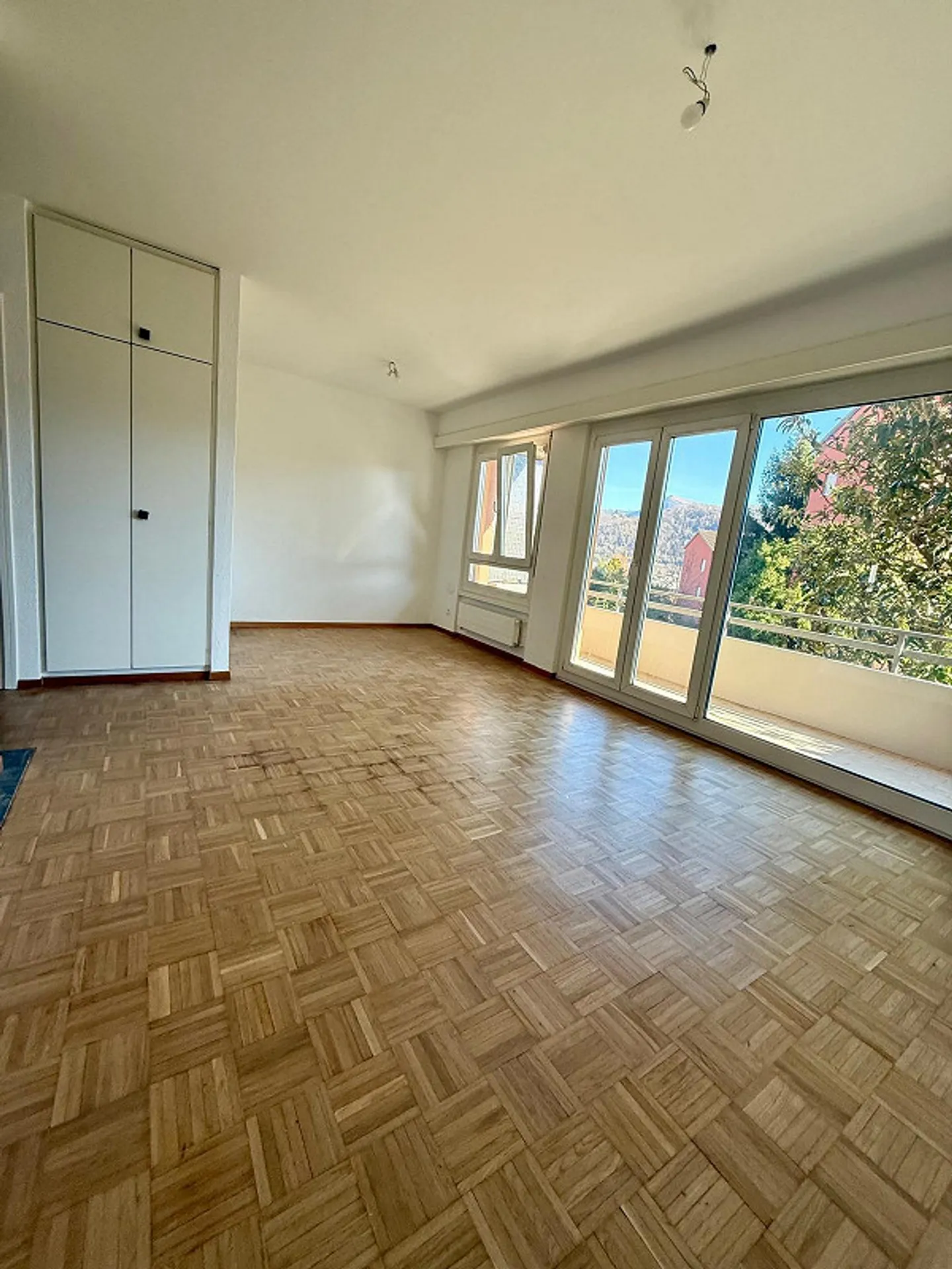 Agno - Geräumige 5.5-Zimmer-Wohnung zu vermieten - Foto 7 von 15