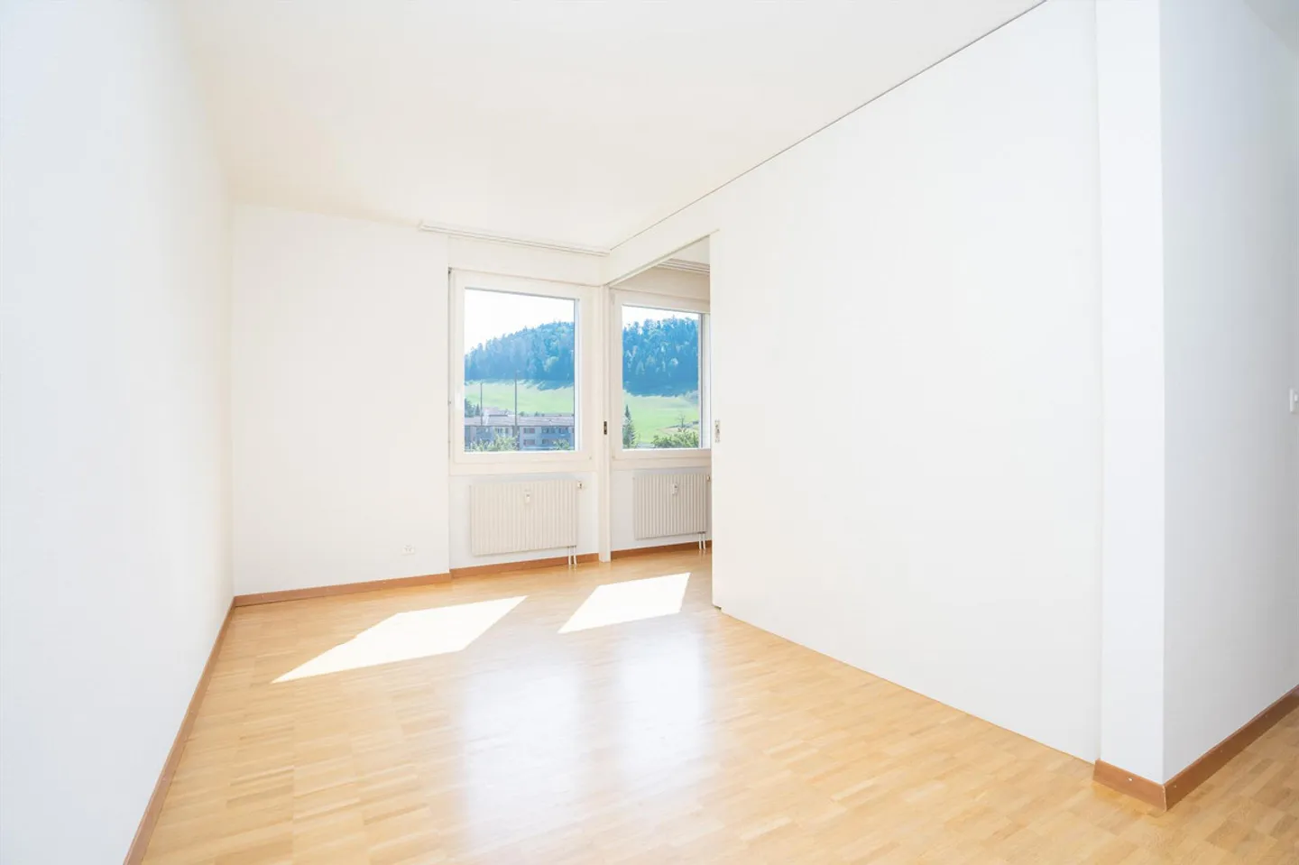 Quiet neighborhood desired? 4.5-room apartment in Steffisburg - Photo 5 of 10