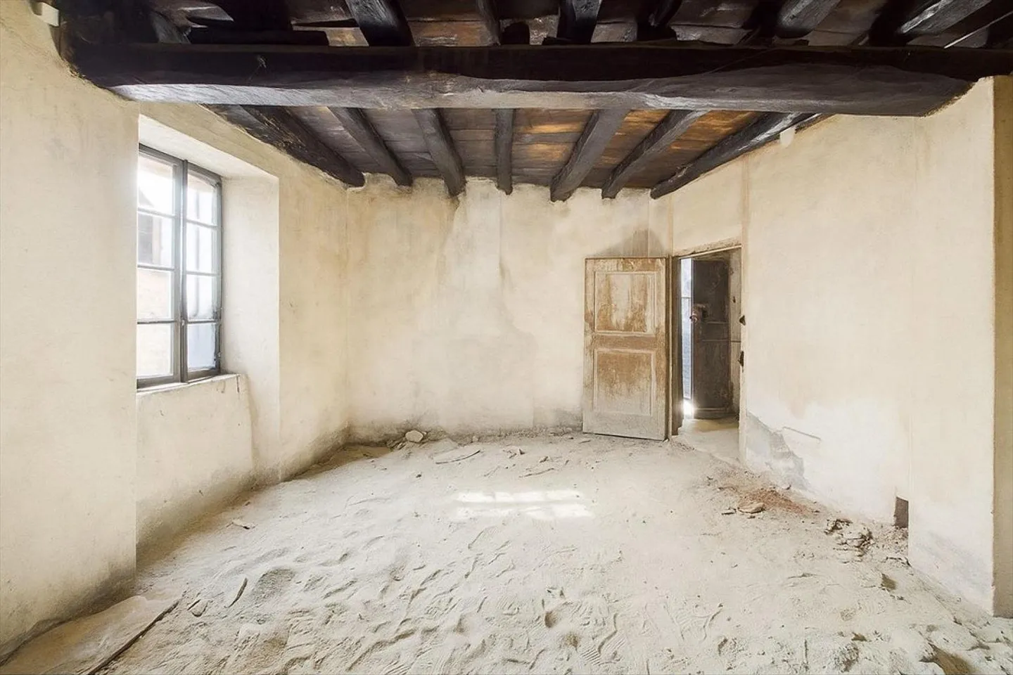 Authentizität, Charakter und Seele, bereit zum Erstrahlen! Dorfkernhaus zum Renovieren - Foto 5 von 13