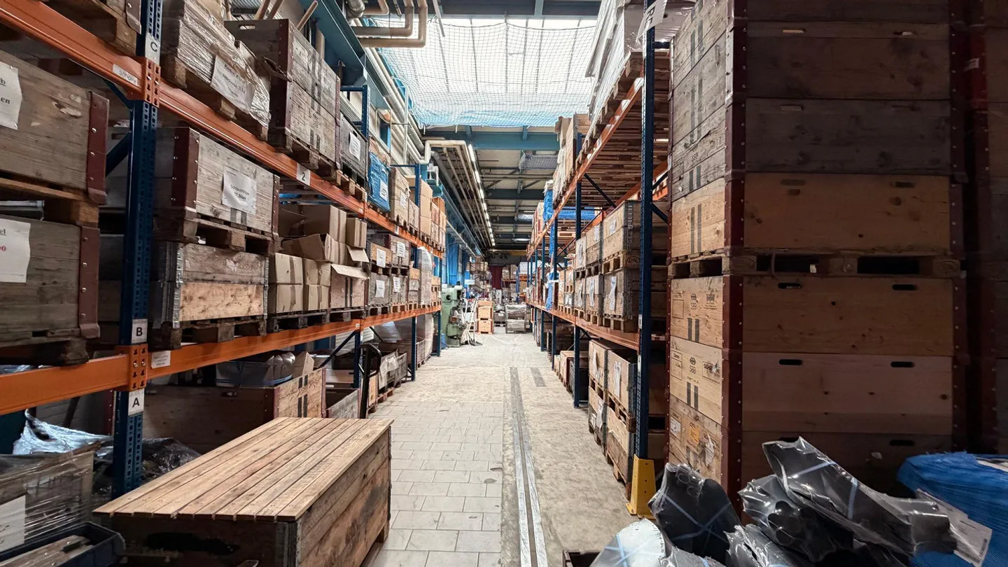 Area di produzione recentemente ristrutturata e luminosa al piano terra! - Foto 16 di 21