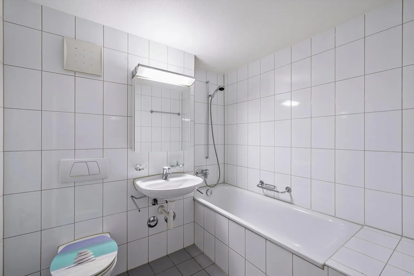 Geräumige Wohnung mit Balkon - Foto 5 von 6