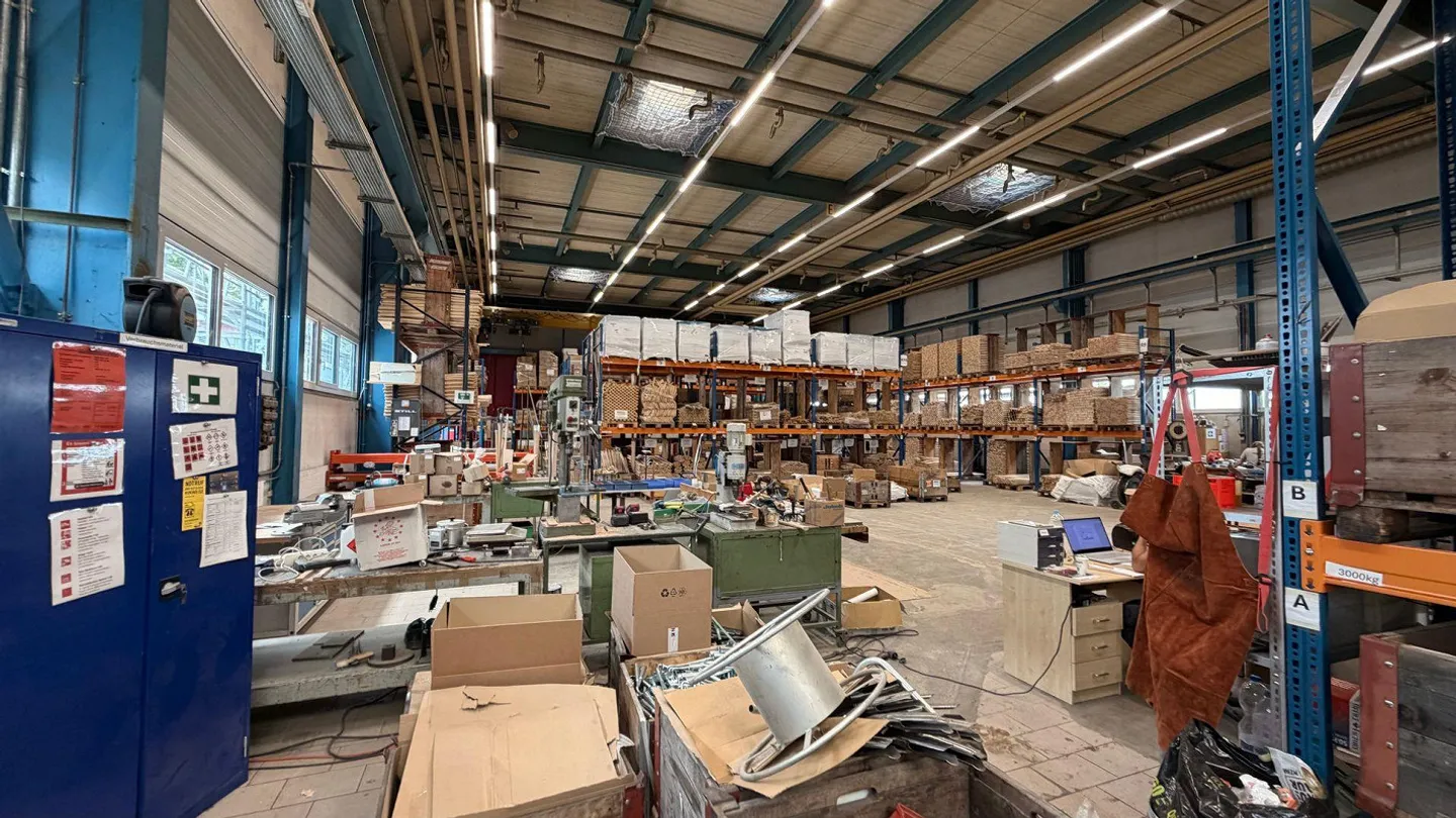 Area di produzione recentemente ristrutturata e luminosa al piano terra! - Foto 18 di 21