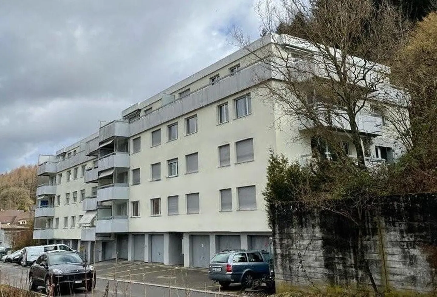 Vivre dans le vert et pourtant près de la ville ! - Photo 1 sur 5