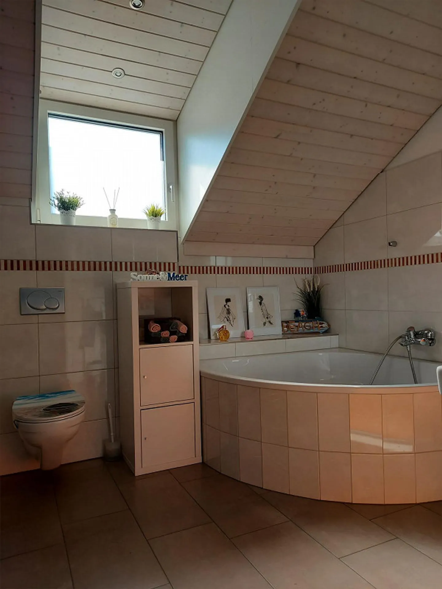 A Home for Today and Tomorrow with Workshop - Photo 7 of 11