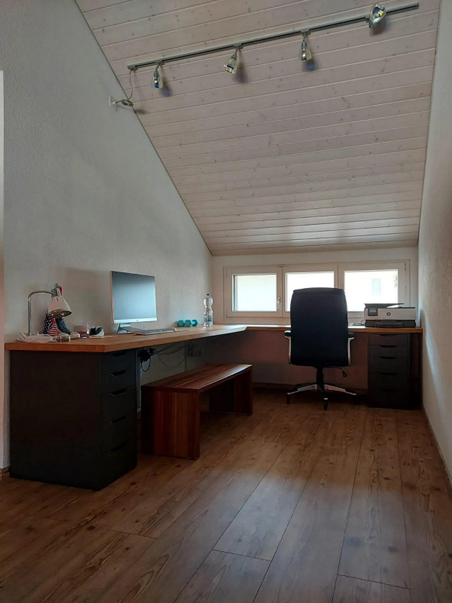 A Home for Today and Tomorrow with Workshop - Photo 9 of 11