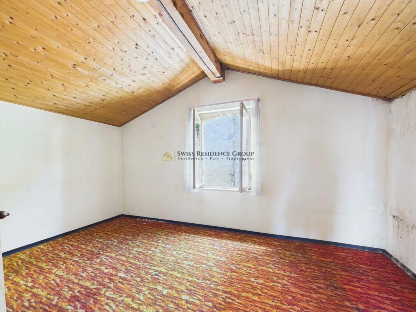Single-family house with 7 rooms, office, large garden and great potential for expansion - Photo 14 of 25