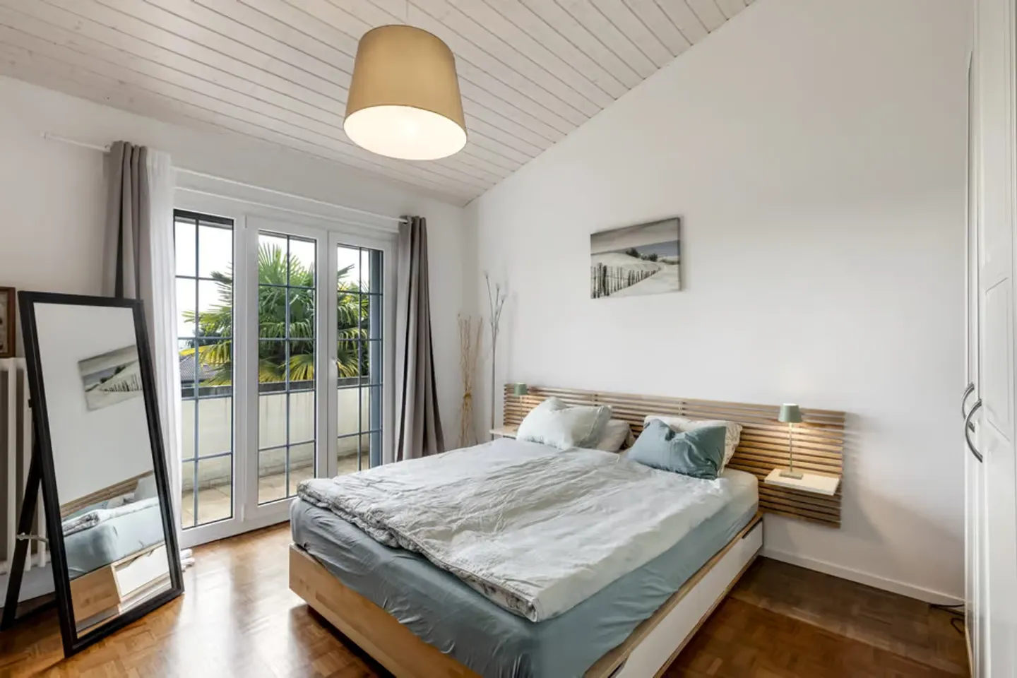 Charming Detached Villa in Lonay - Photo 10 of 13