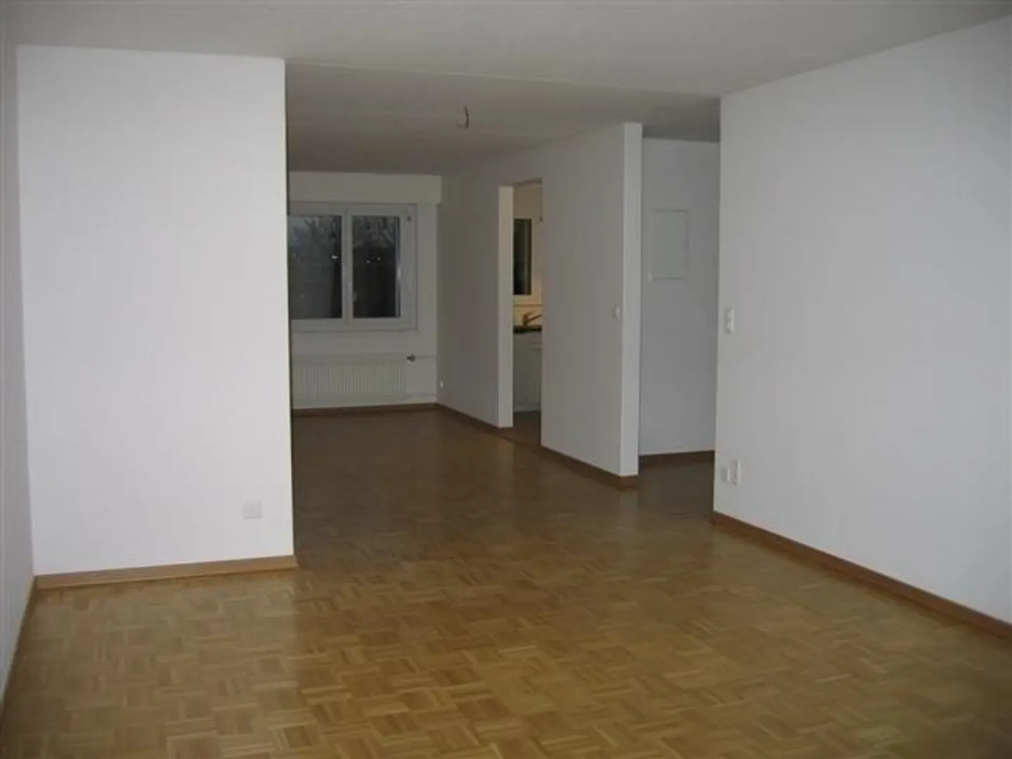 Charmante 4.5-Zimmer Wohnung - Foto 2 von 4