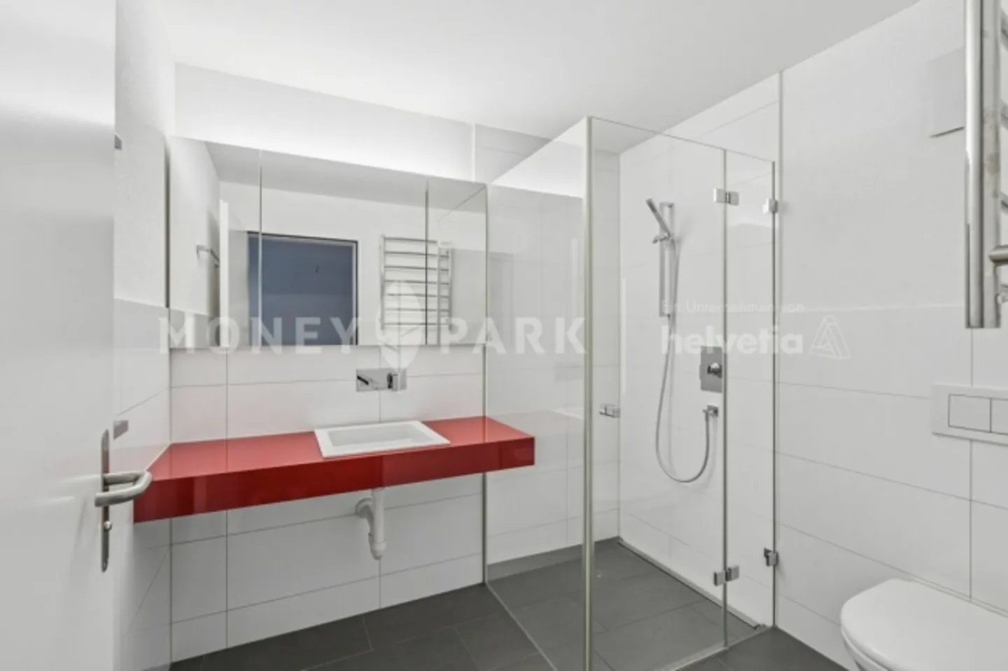 Ampio appartamento di 2,5 stanze in una posizione vicino alla natura - Foto 6 di 13