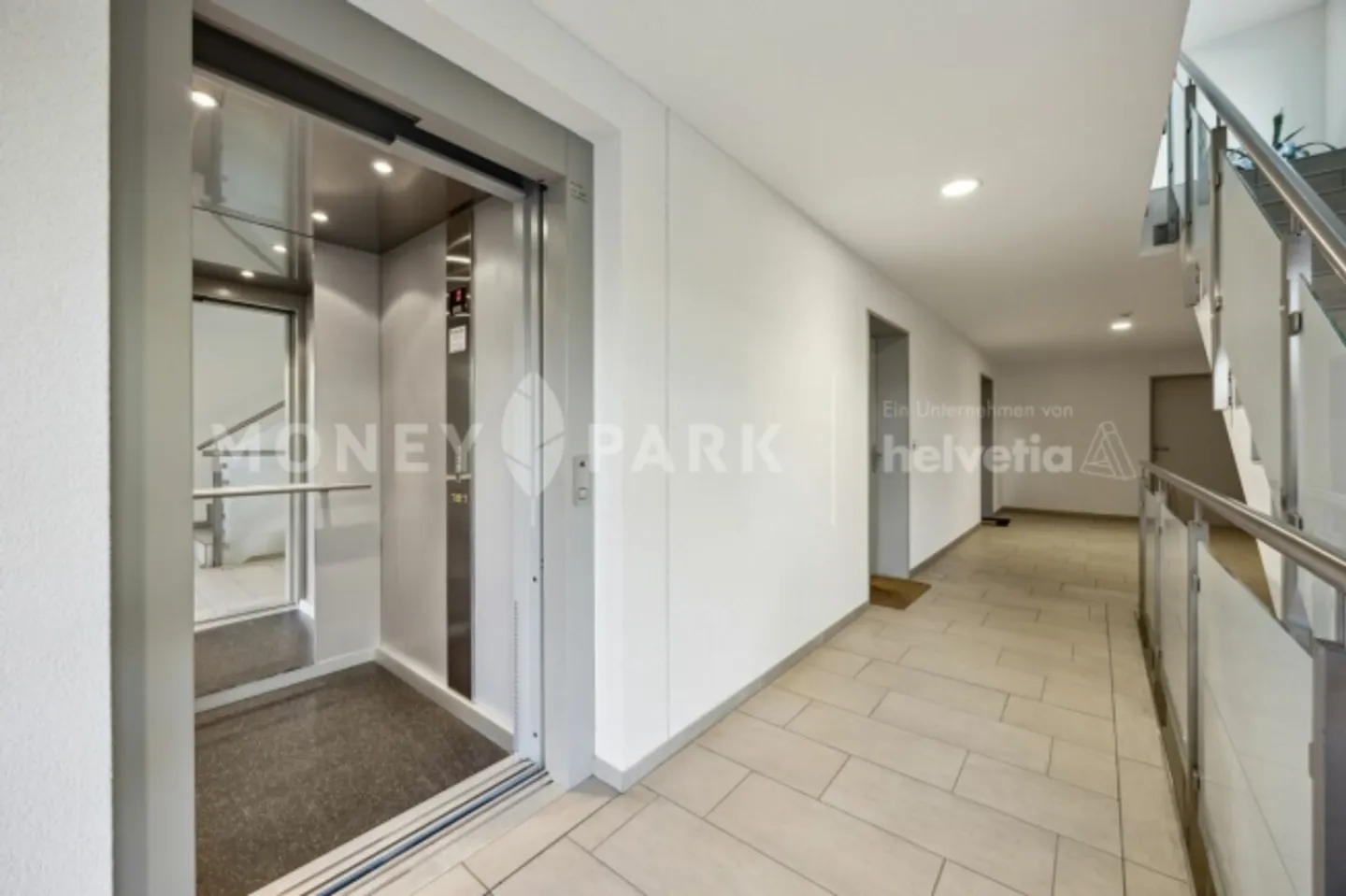 Ampio appartamento di 2,5 stanze in una posizione vicino alla natura - Foto 10 di 13