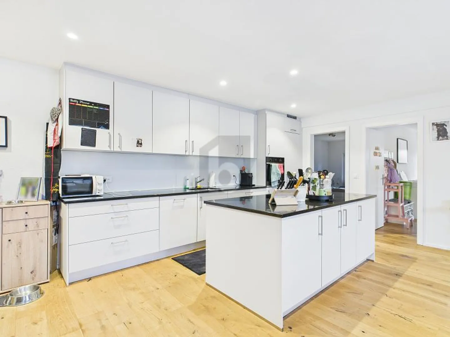 Residential building for sale - Photo 5 of 6