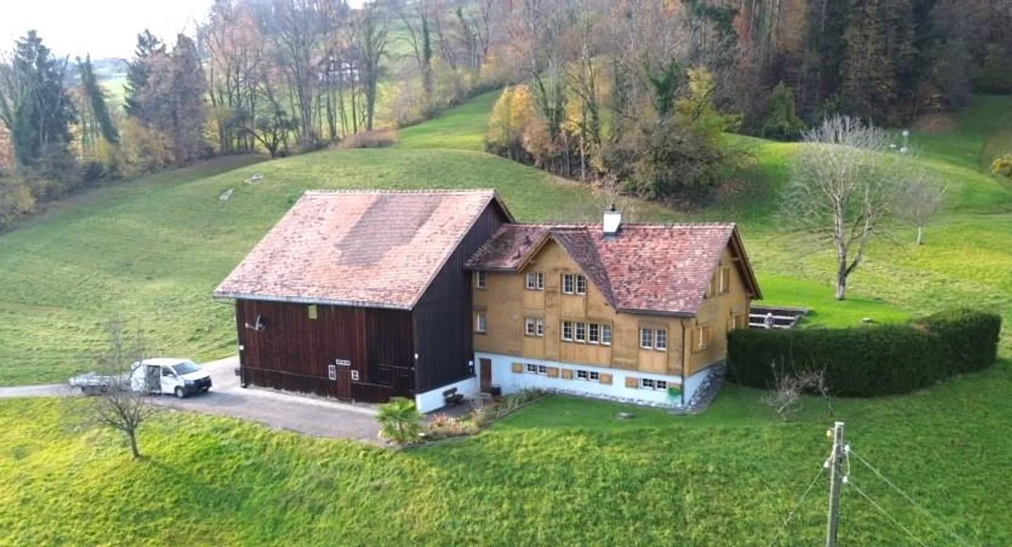 Charmantes Familienhaus mit Scheune - Foto 2 von 19