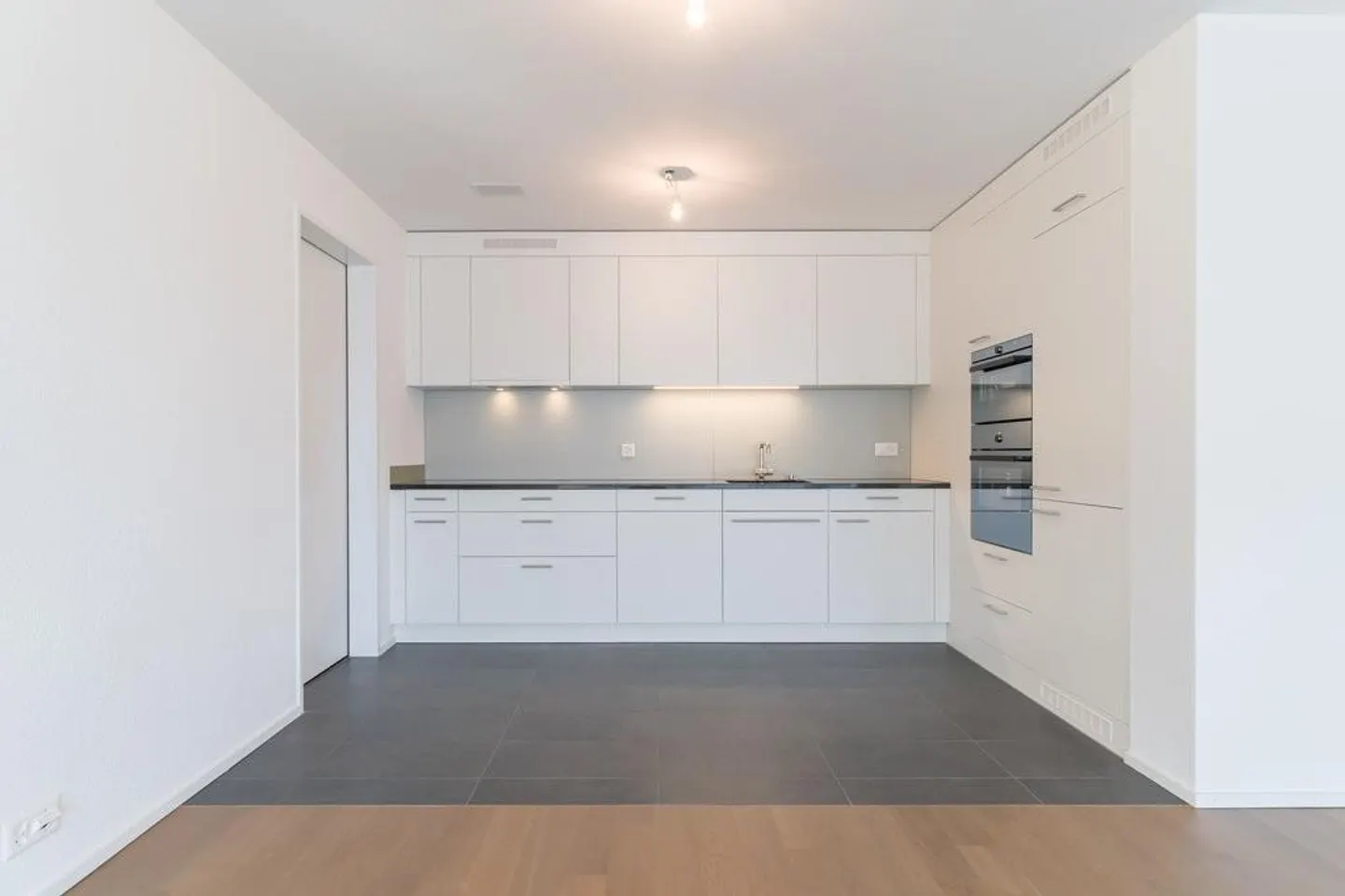 Modern 3.5 Room Apartment - Photo 3 of 5