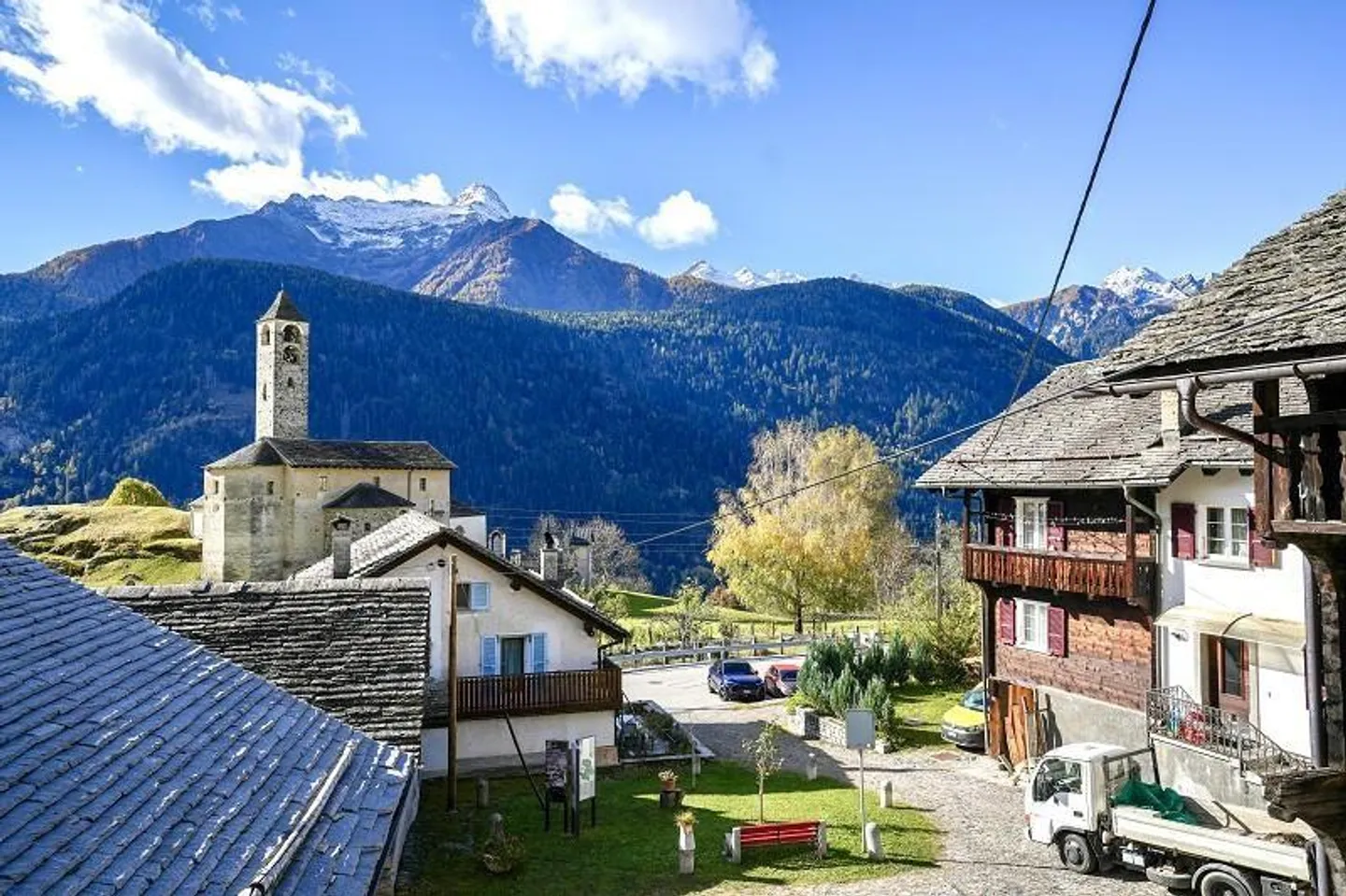 4-room house section in a very quiet, sunny location with a view - Photo 12 of 17