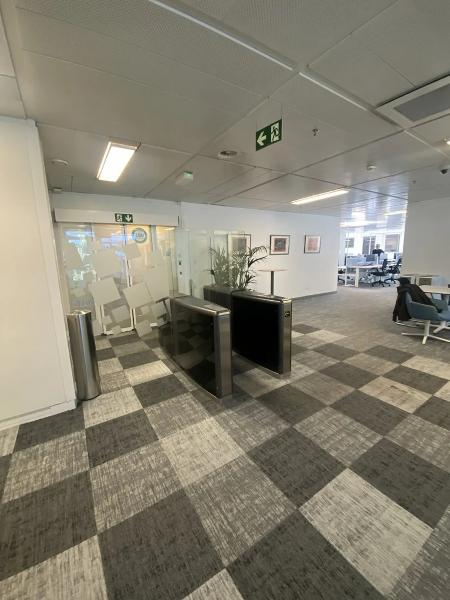 Espace de bureau 2ème étage - 1'105m2 - Photo 3 sur 6